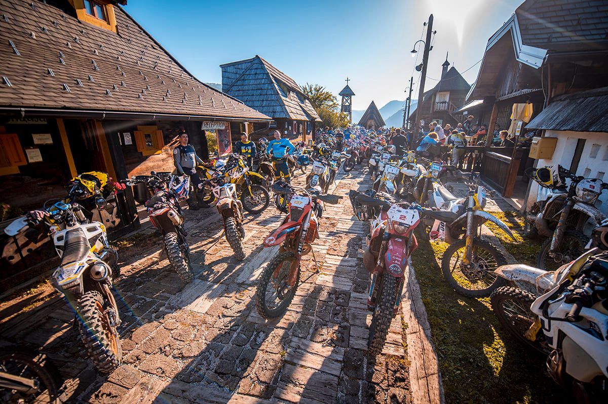 BRIEFING FOR RIDERS - FOR THURSDAY, 19. OF MAY